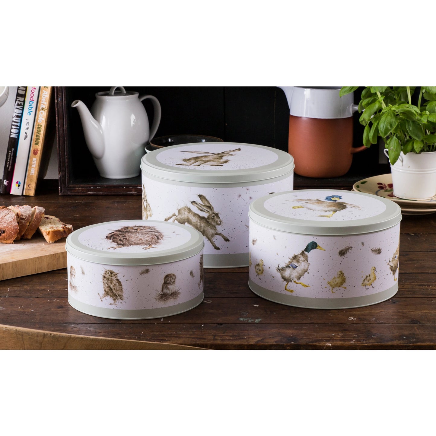 Country Bumpkins Cake Tin Set