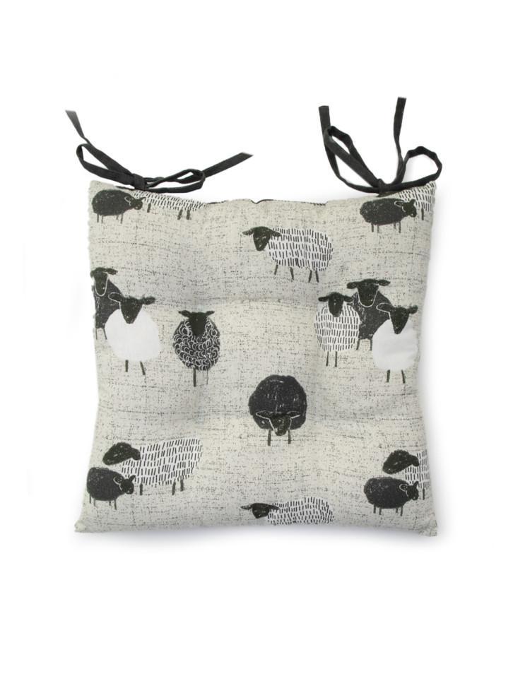 Monochrome Sheep Seatpads set of 4