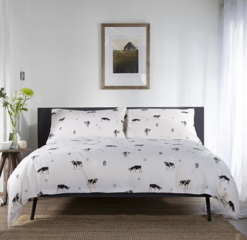 Daisy Cow Duvet Set